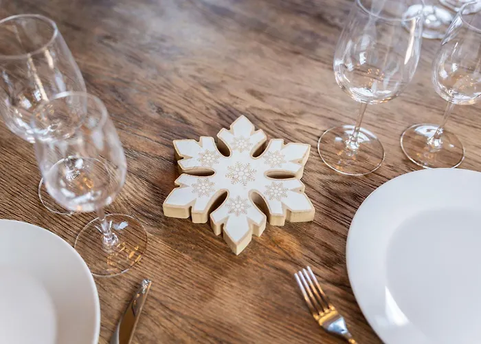 Apartment 401 Everest